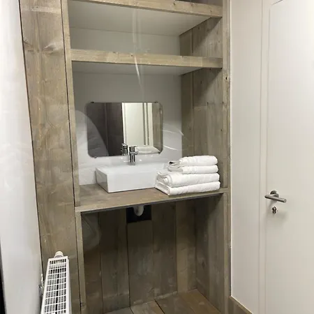 Vernieuwde In Het Centrum Διαμέρισμα Μπριζ